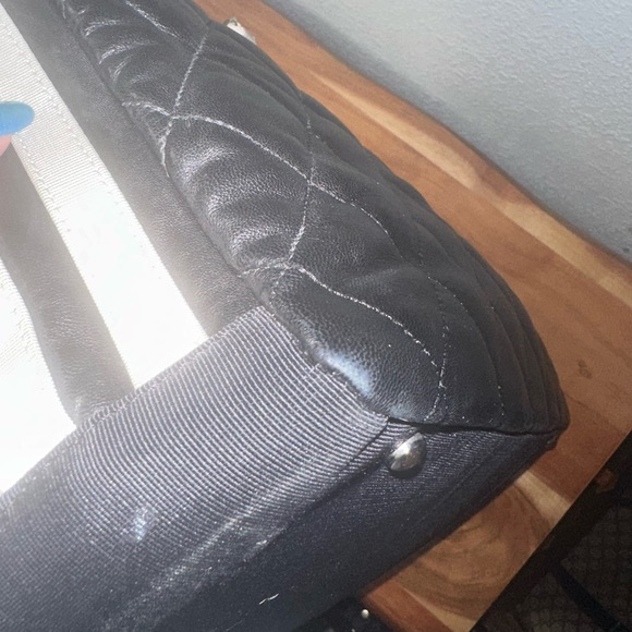 CHANEL Lido Bag/Tote 💙 Navy Blue - Picture 8 of 14